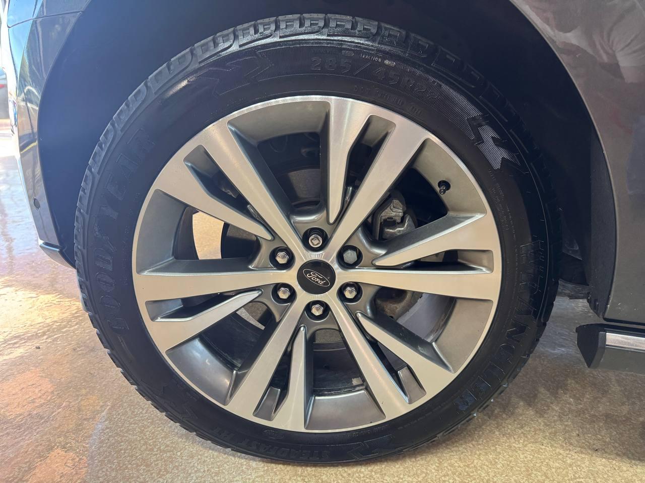 Ford Expedition Platinum 4x4 2020