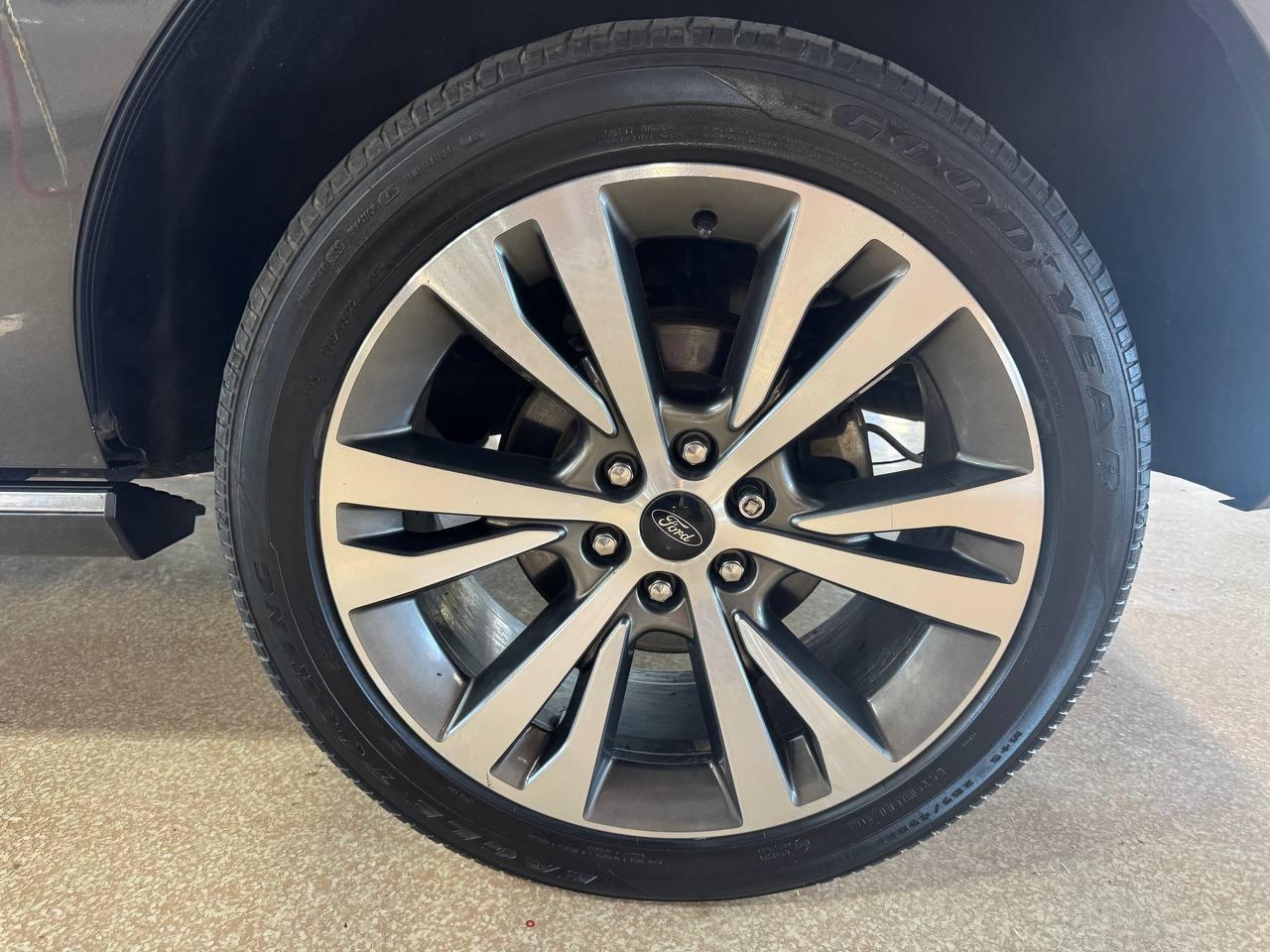 Ford Expedition Platinum 4x4 2020