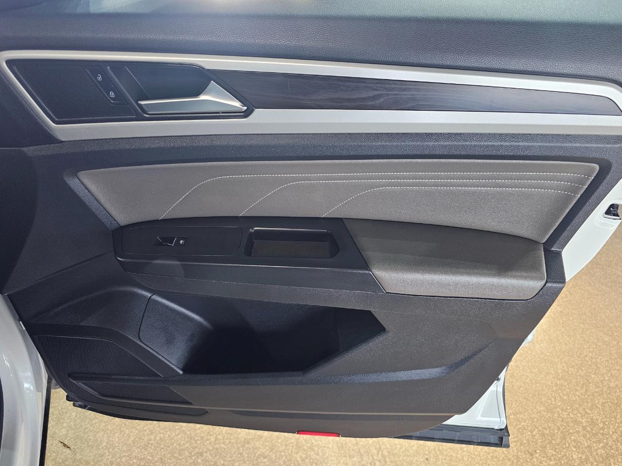 Volkswagen Atlas 2.0T SE FWD 2022