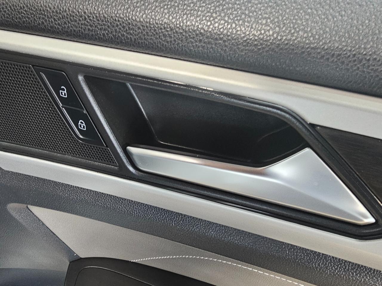 Volkswagen Atlas 2.0T SE FWD 2022