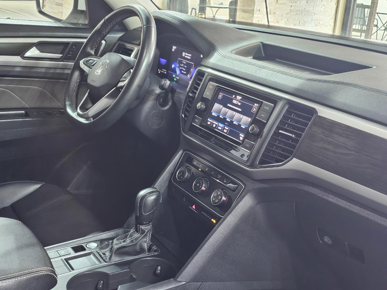 Volkswagen Atlas 2.0T SE FWD 2022