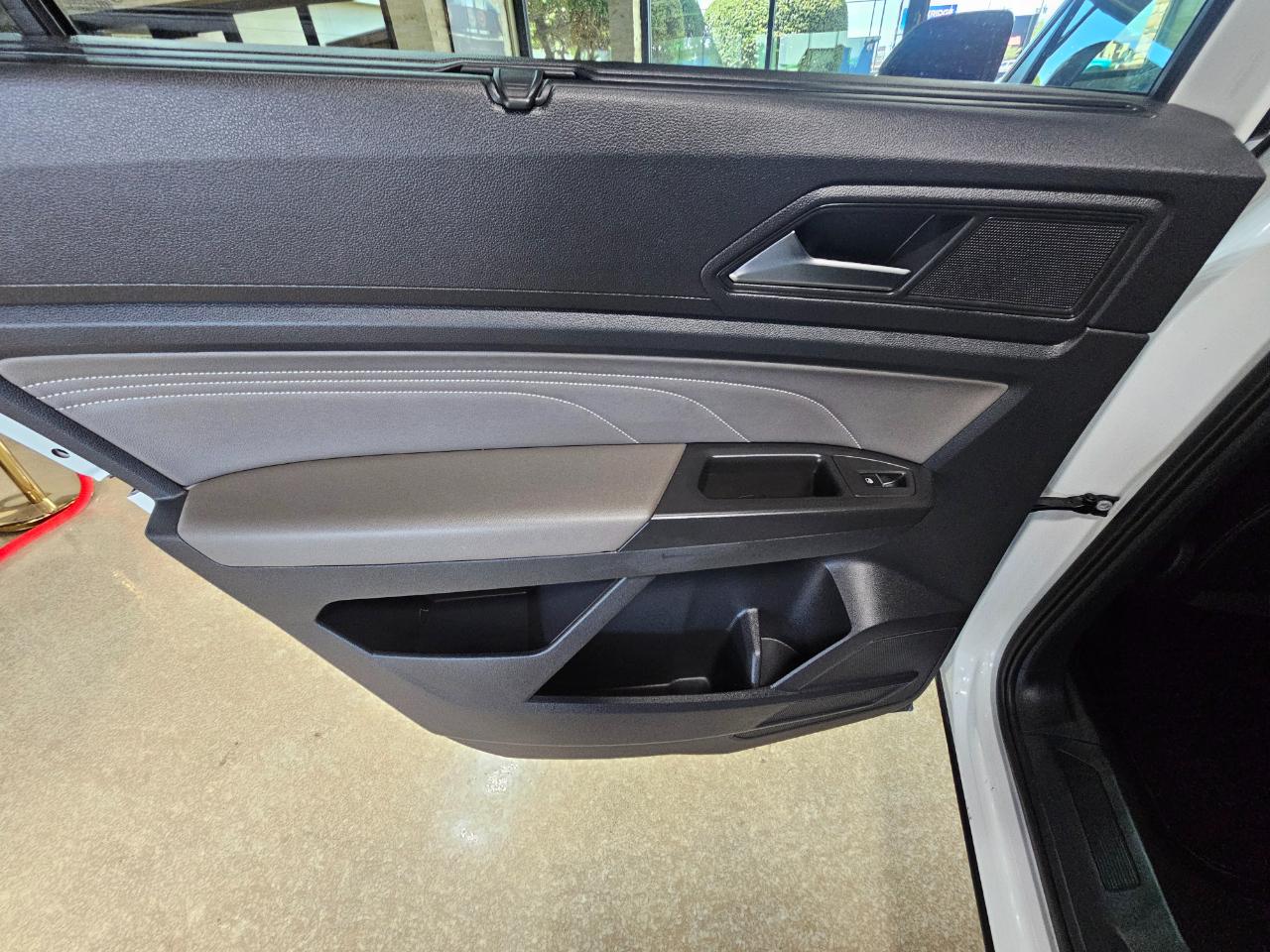 Volkswagen Atlas 2.0T SE FWD 2022