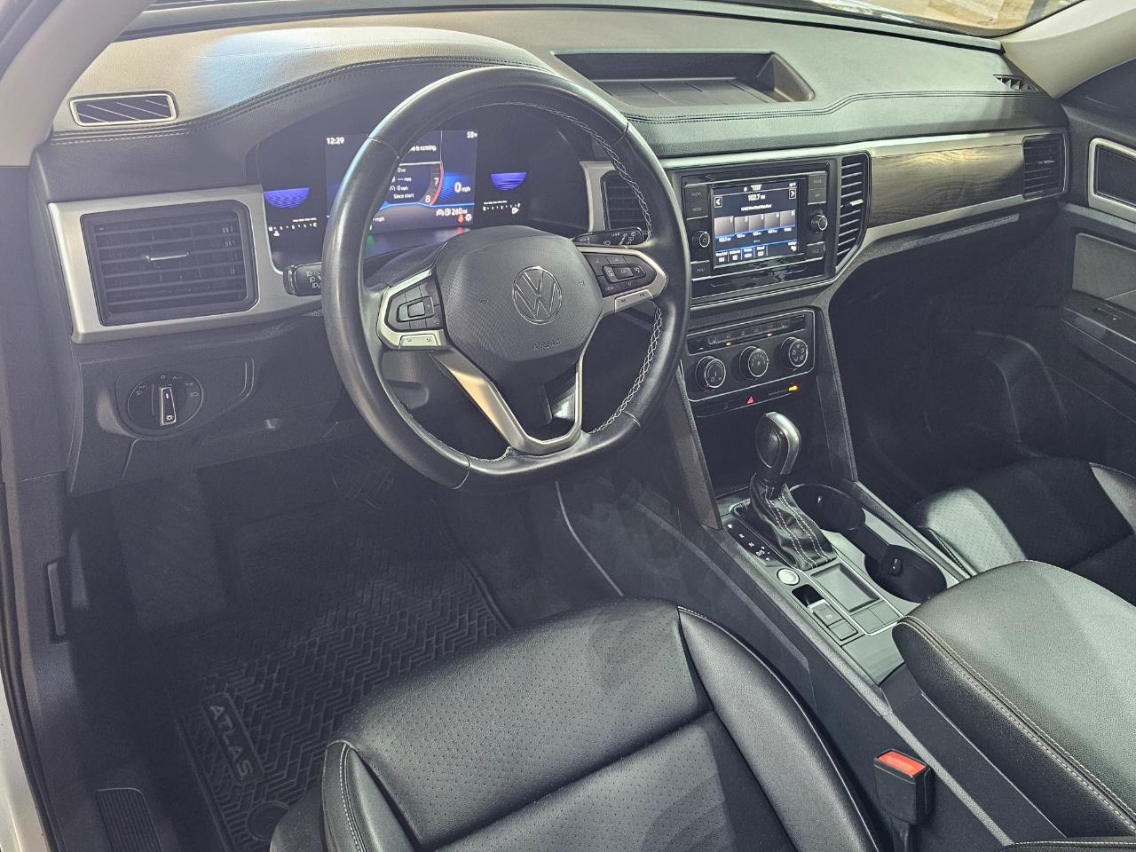 Volkswagen Atlas 2.0T SE FWD 2022