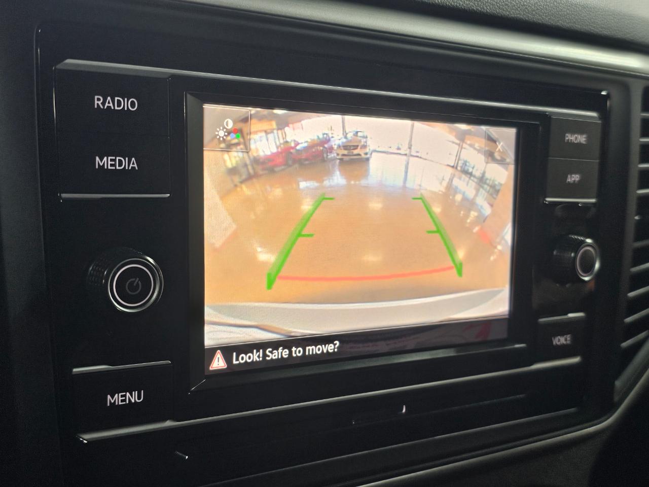 Volkswagen Atlas 2.0T SE FWD 2022