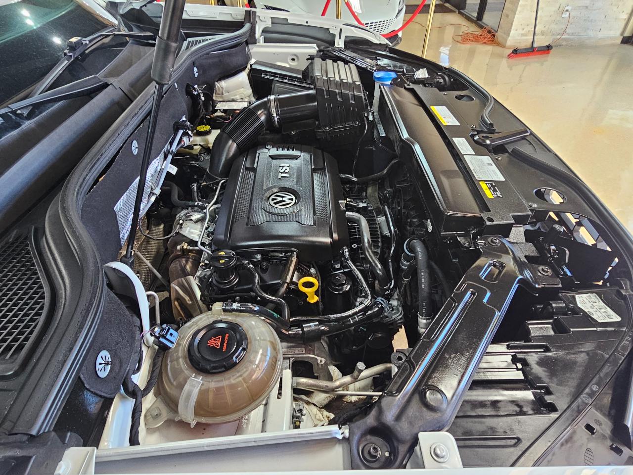 Volkswagen Atlas 2.0T SE FWD 2022