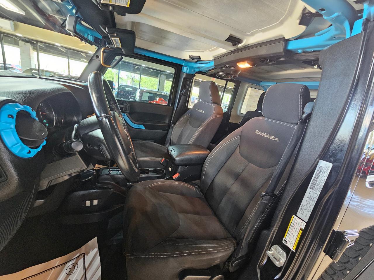 Jeep Wrangler Unlimited 4WD 4dr Sahara 2016