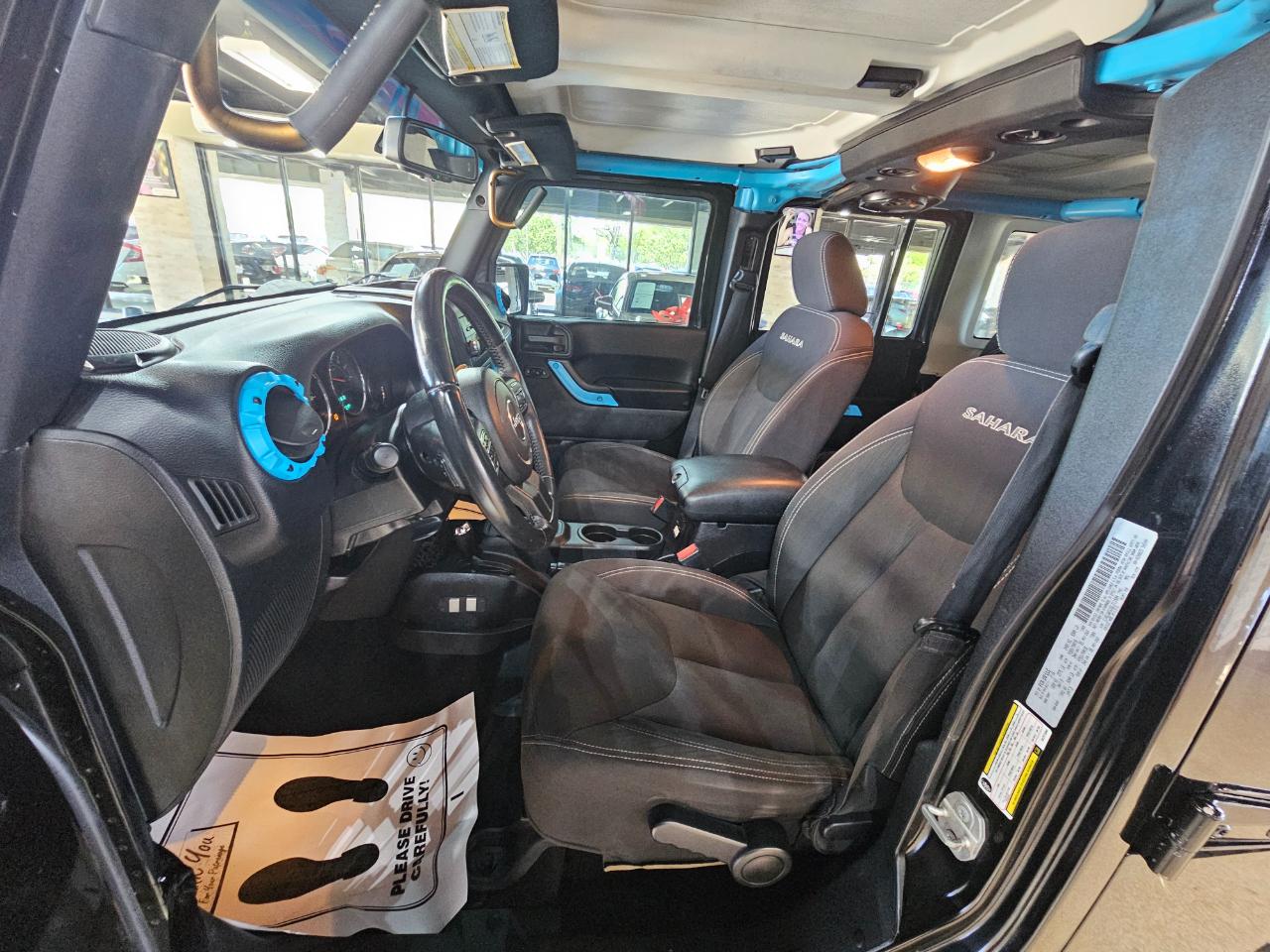 Jeep Wrangler Unlimited 4WD 4dr Sahara 2016