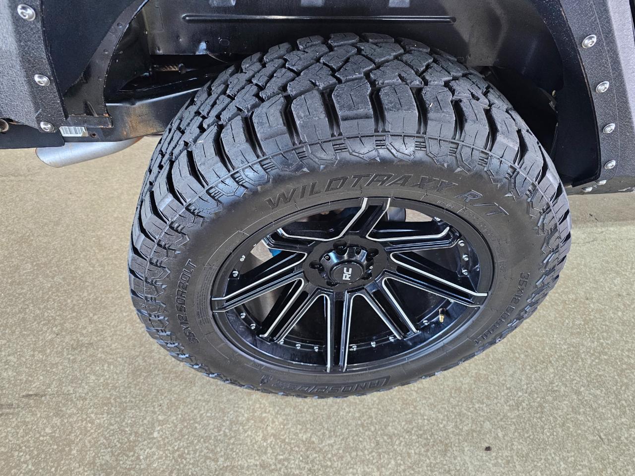 Jeep Wrangler Unlimited 4WD 4dr Sahara 2016