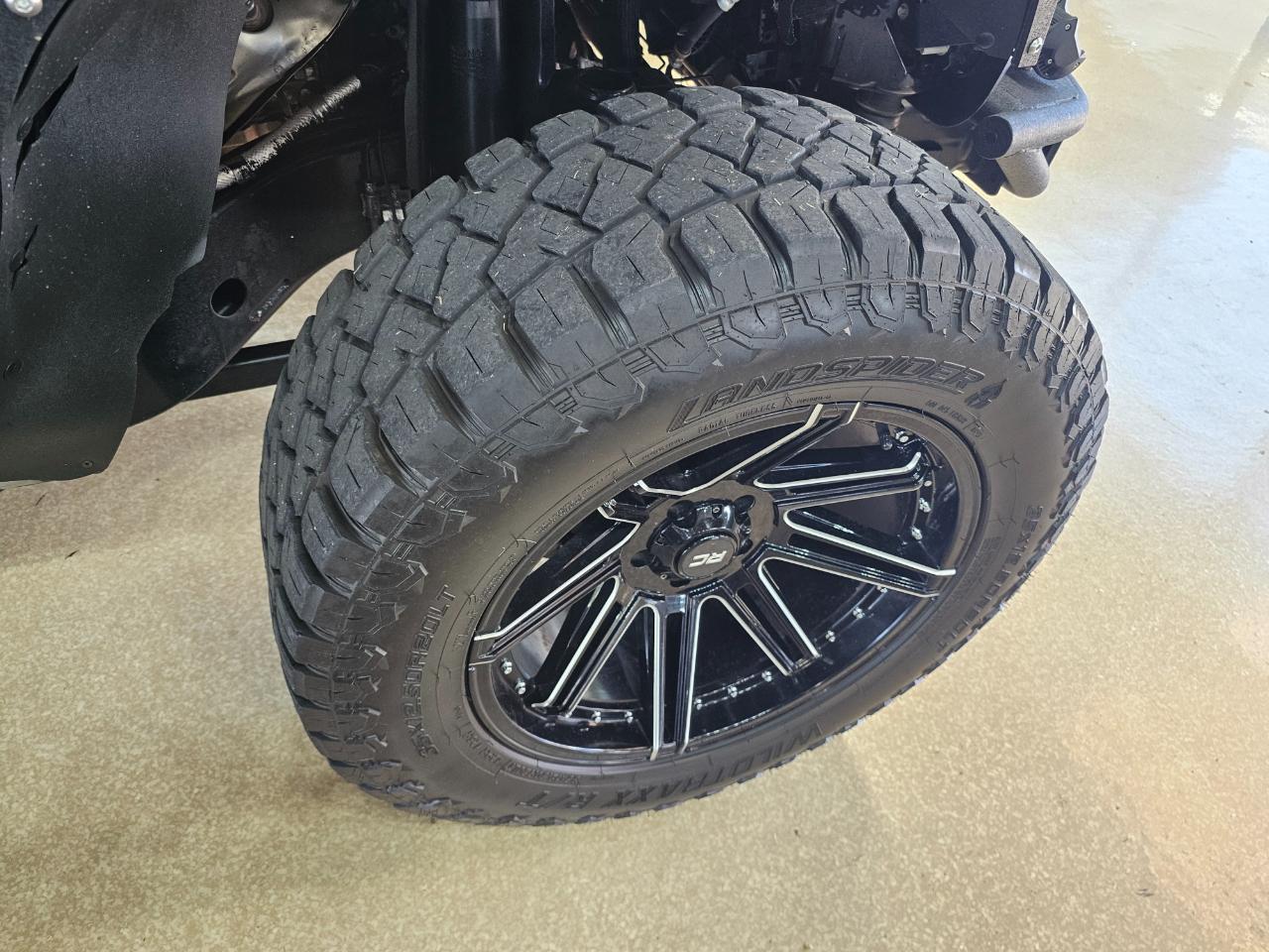 Jeep Wrangler Unlimited 4WD 4dr Sahara 2016