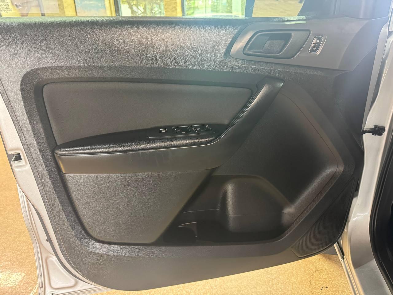 Ford Ranger LARIAT 2WD SuperCrew 5' Box 2019