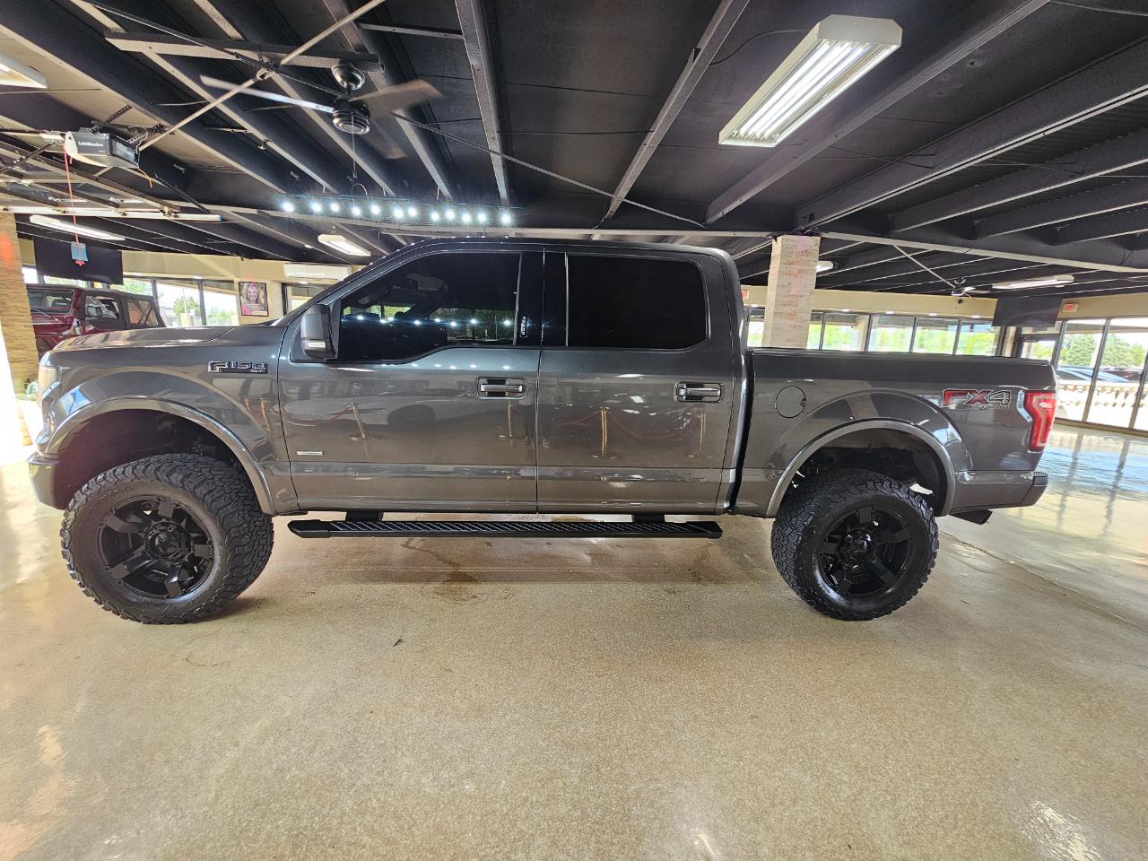 Ford F-150 4WD SuperCrew 145" XLT 2015