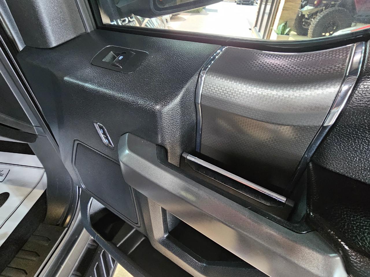 Ford F-150 4WD SuperCrew 145" XLT 2015