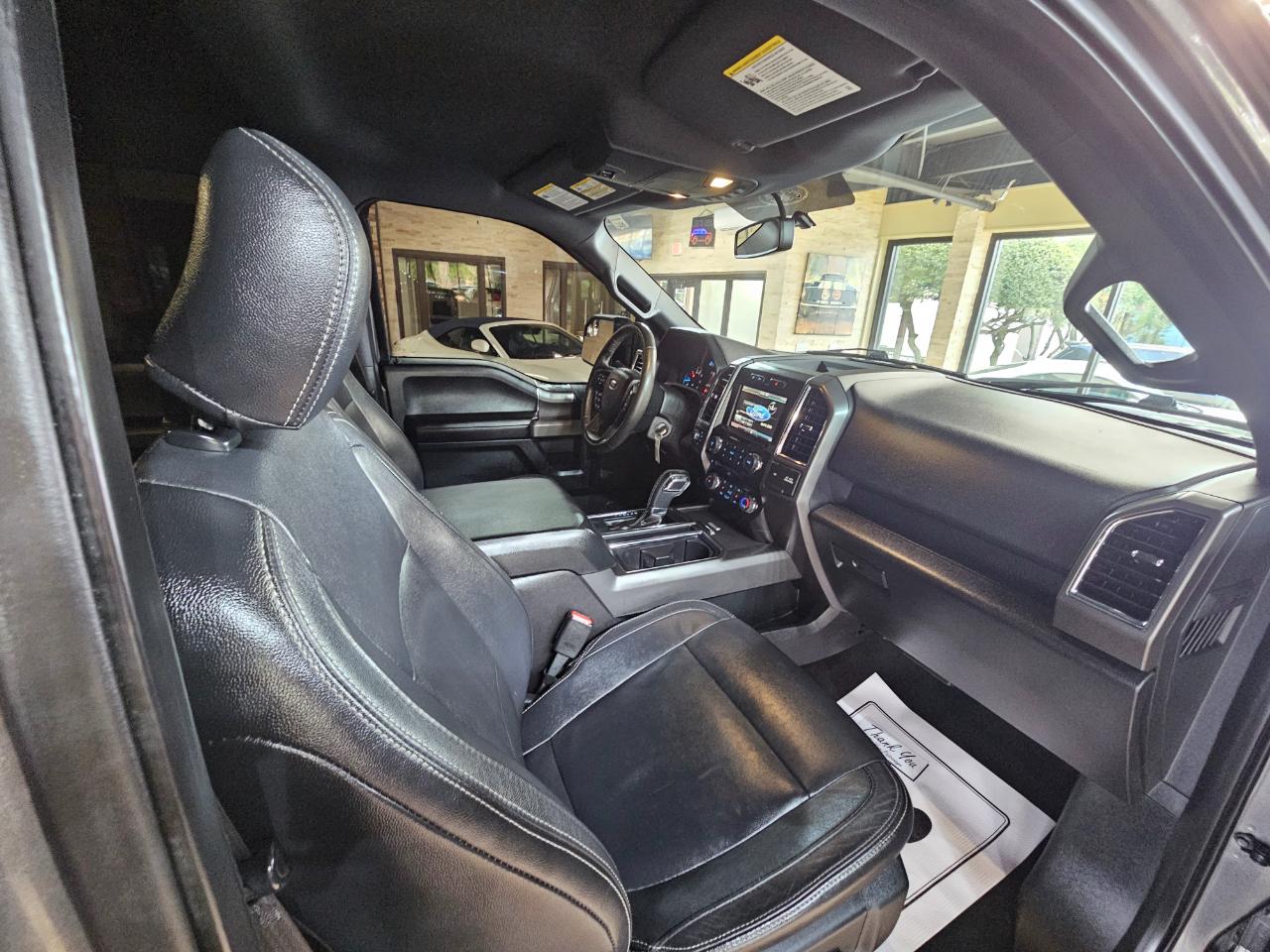 Ford F-150 4WD SuperCrew 145" XLT 2015