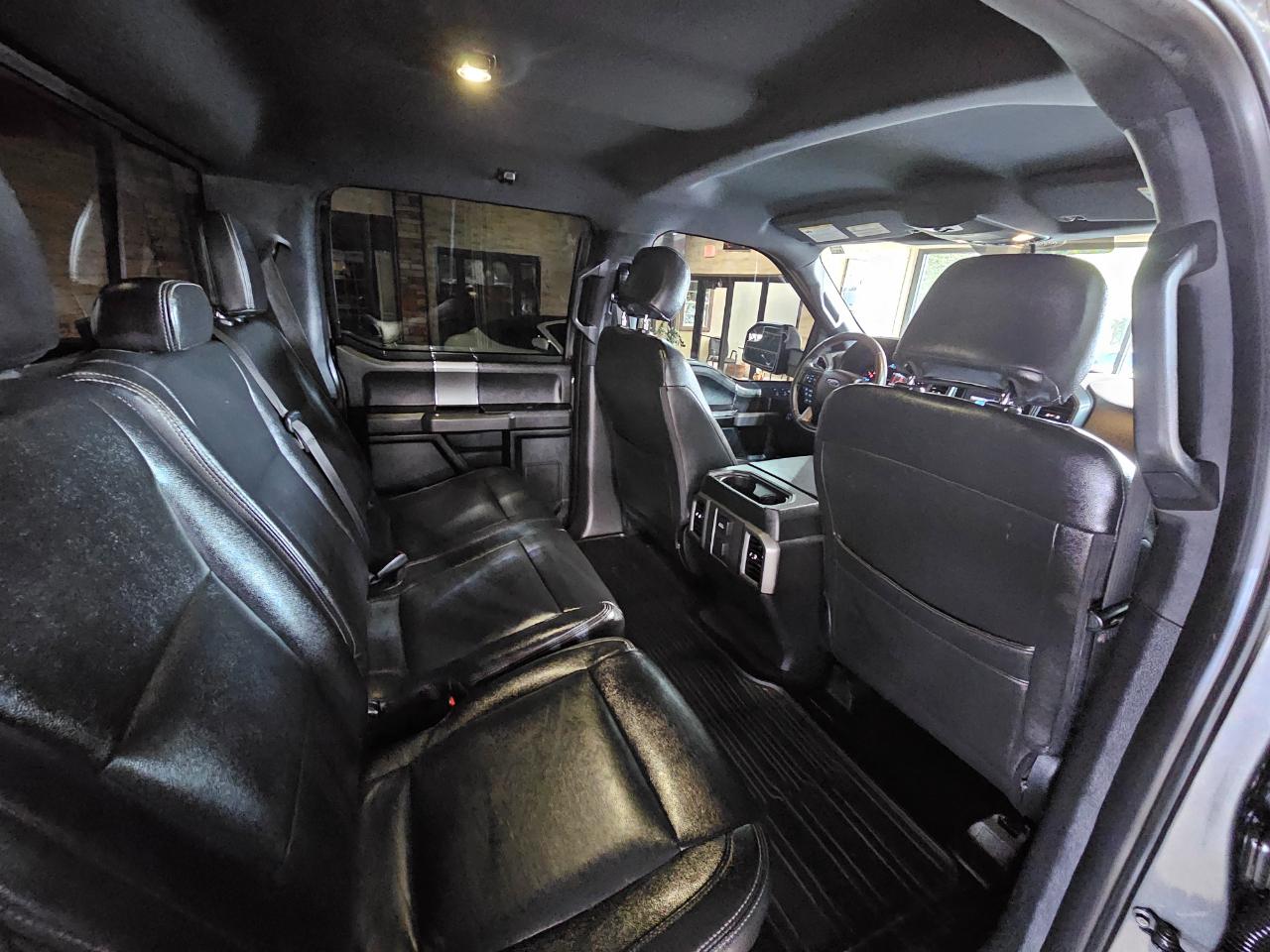 Ford F-150 4WD SuperCrew 145" XLT 2015