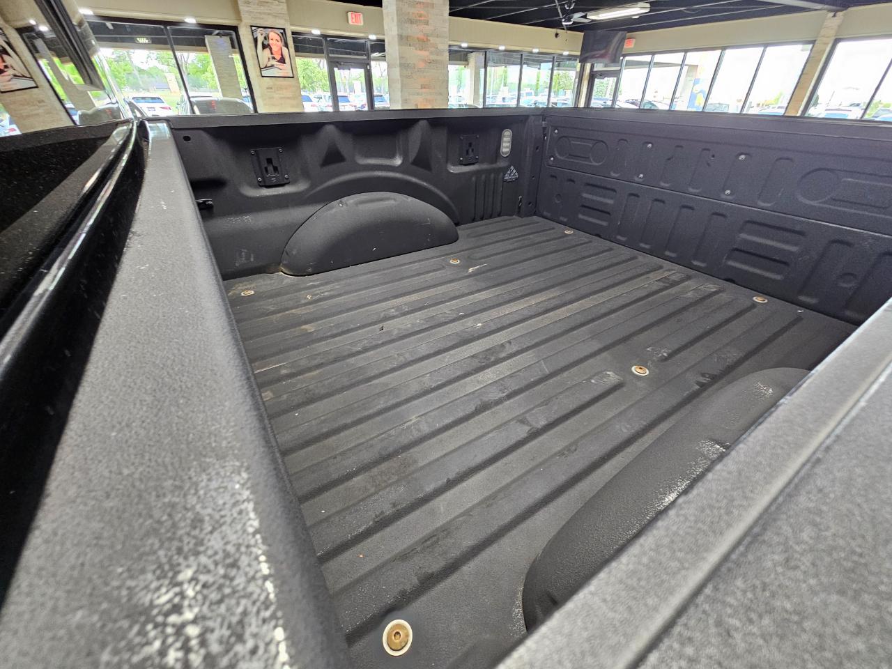 Ford F-150 4WD SuperCrew 145" XLT 2015