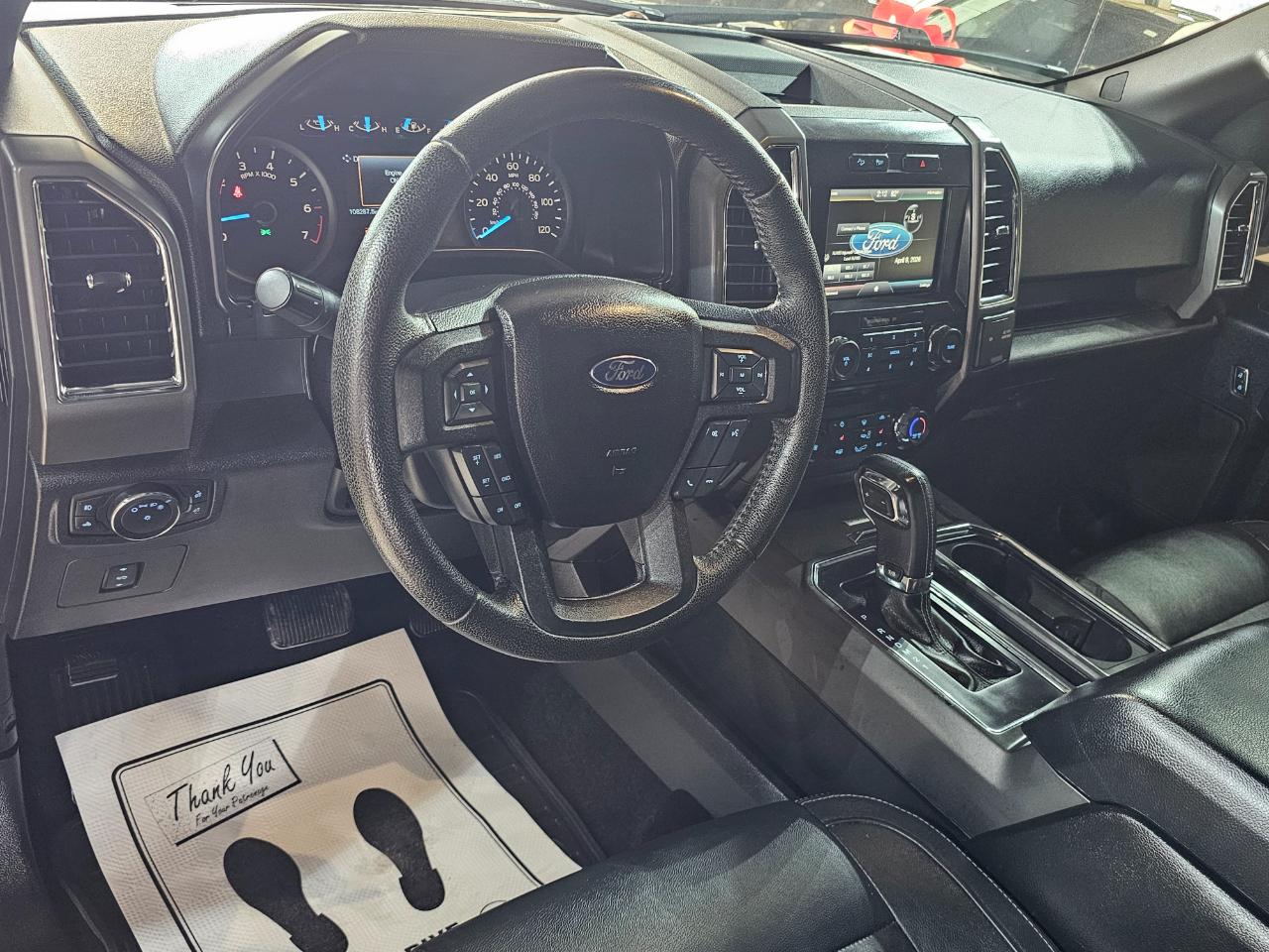 Ford F-150 4WD SuperCrew 145" XLT 2015