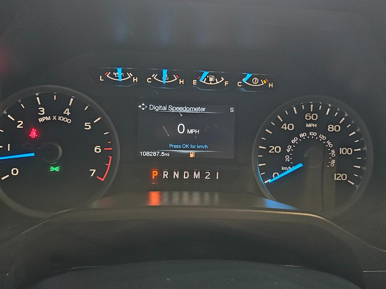 Ford F-150 4WD SuperCrew 145" XLT 2015