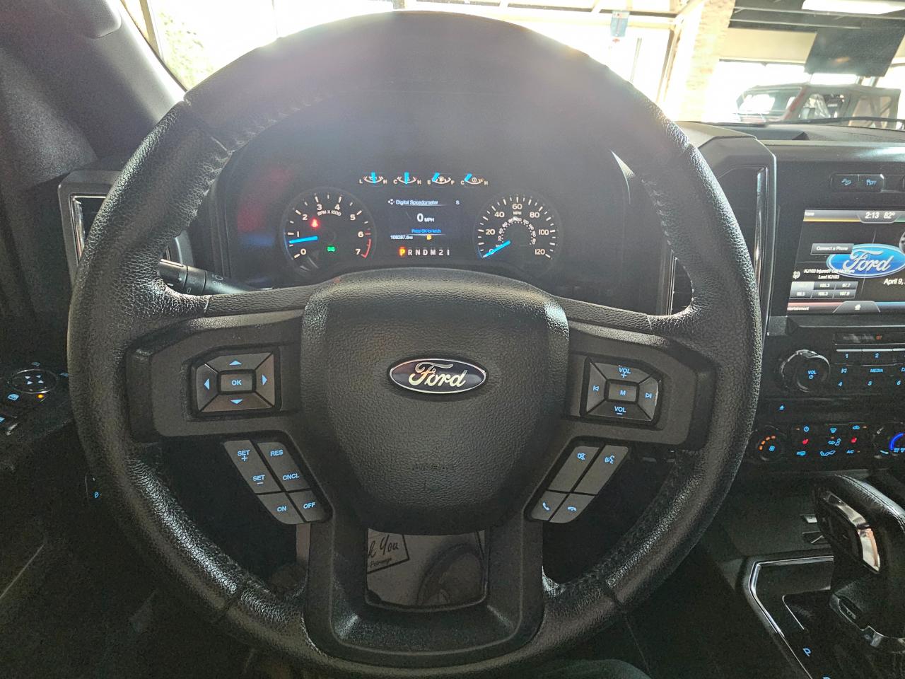 Ford F-150 4WD SuperCrew 145" XLT 2015