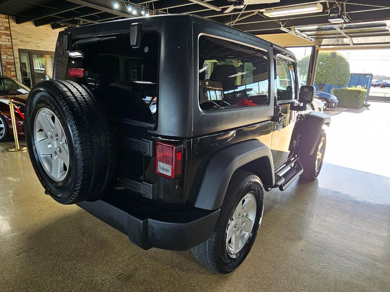 Jeep Wrangler 4WD 2dr Sport 2012