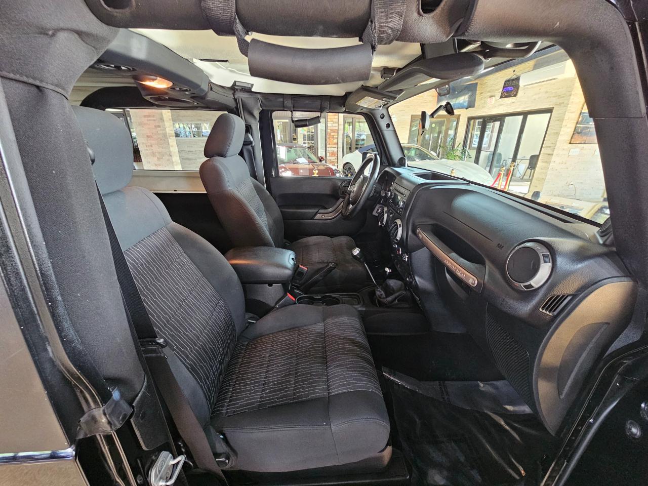 Jeep Wrangler 4WD 2dr Sport 2012