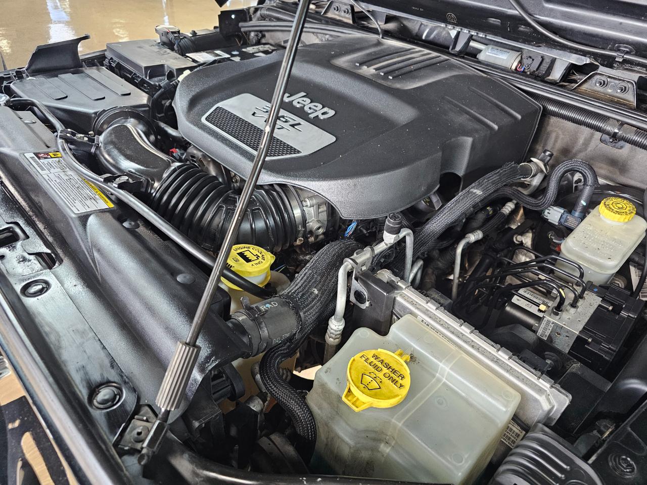 Jeep Wrangler 4WD 2dr Sport 2012