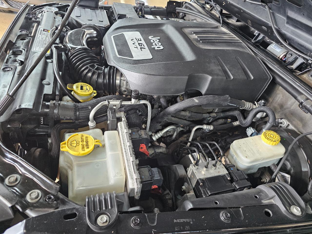 Jeep Wrangler 4WD 2dr Sport 2012