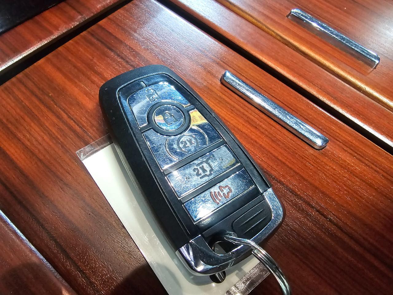 Lincoln Navigator L Reserve 4x4 2021