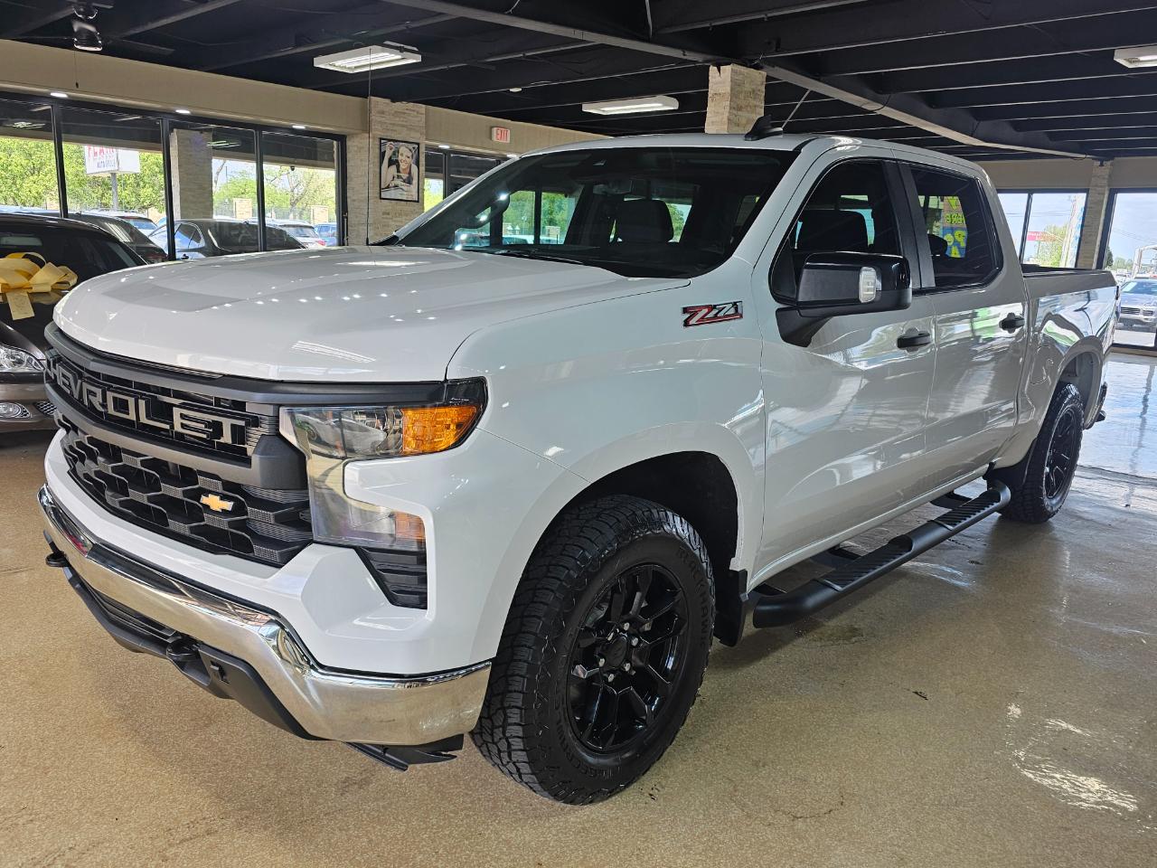 Chevrolet Silverado 1500 4WD Crew Cab 147" Work Truck 2023