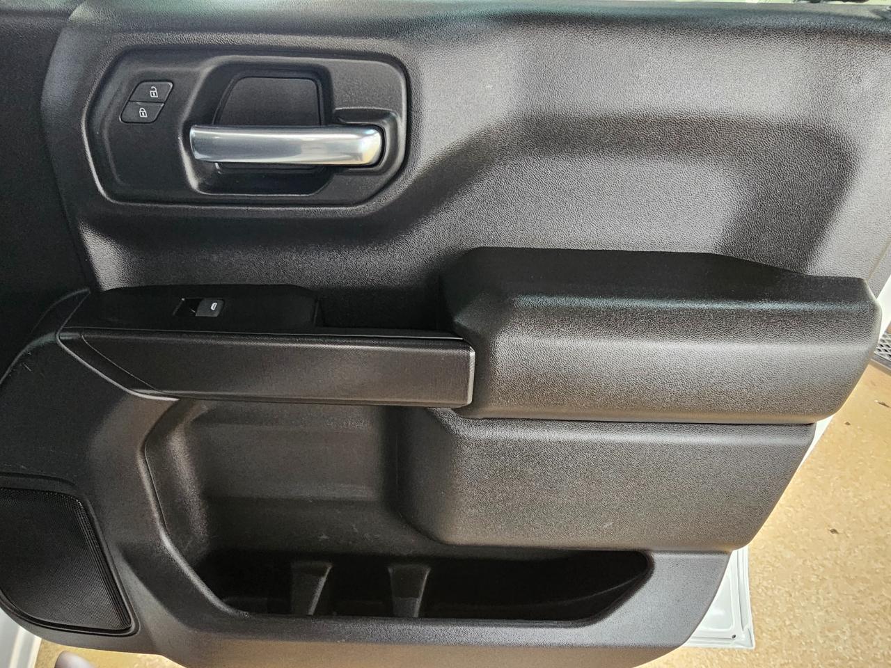 Chevrolet Silverado 1500 4WD Crew Cab 147" Work Truck 2023