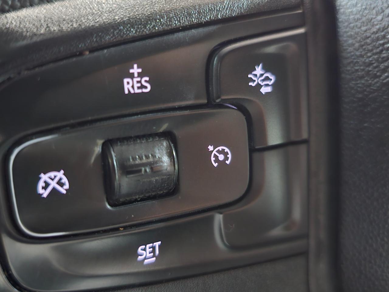 Chevrolet Silverado 1500 4WD Crew Cab 147" Work Truck 2023