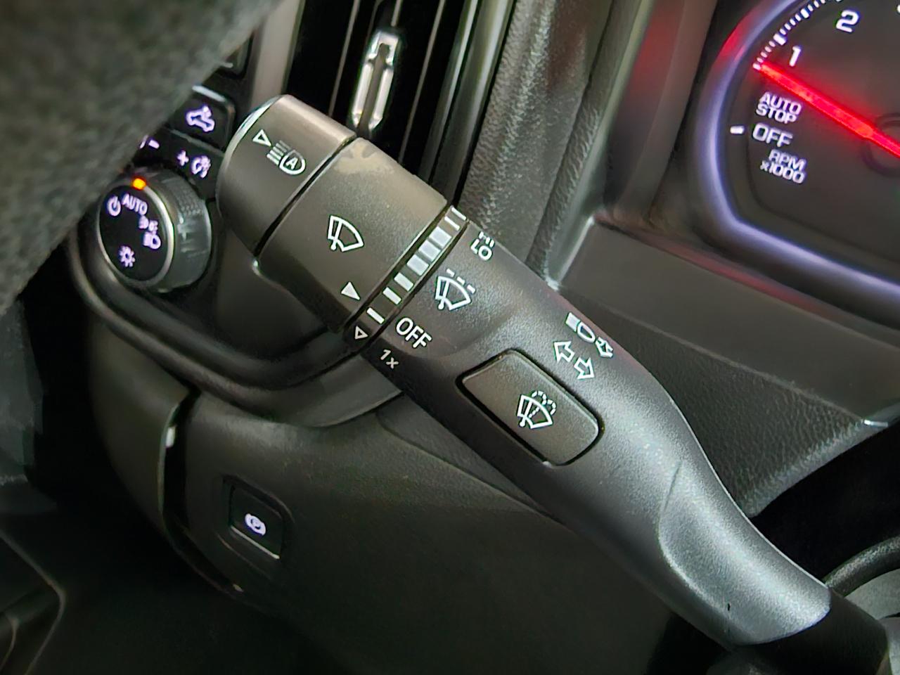 Chevrolet Silverado 1500 4WD Crew Cab 147" Work Truck 2023