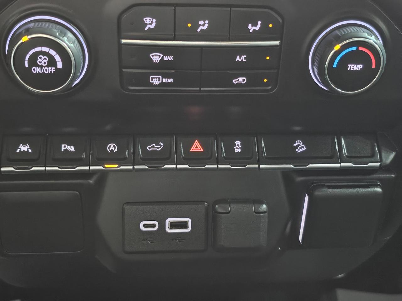 Chevrolet Silverado 1500 4WD Crew Cab 147" Work Truck 2023