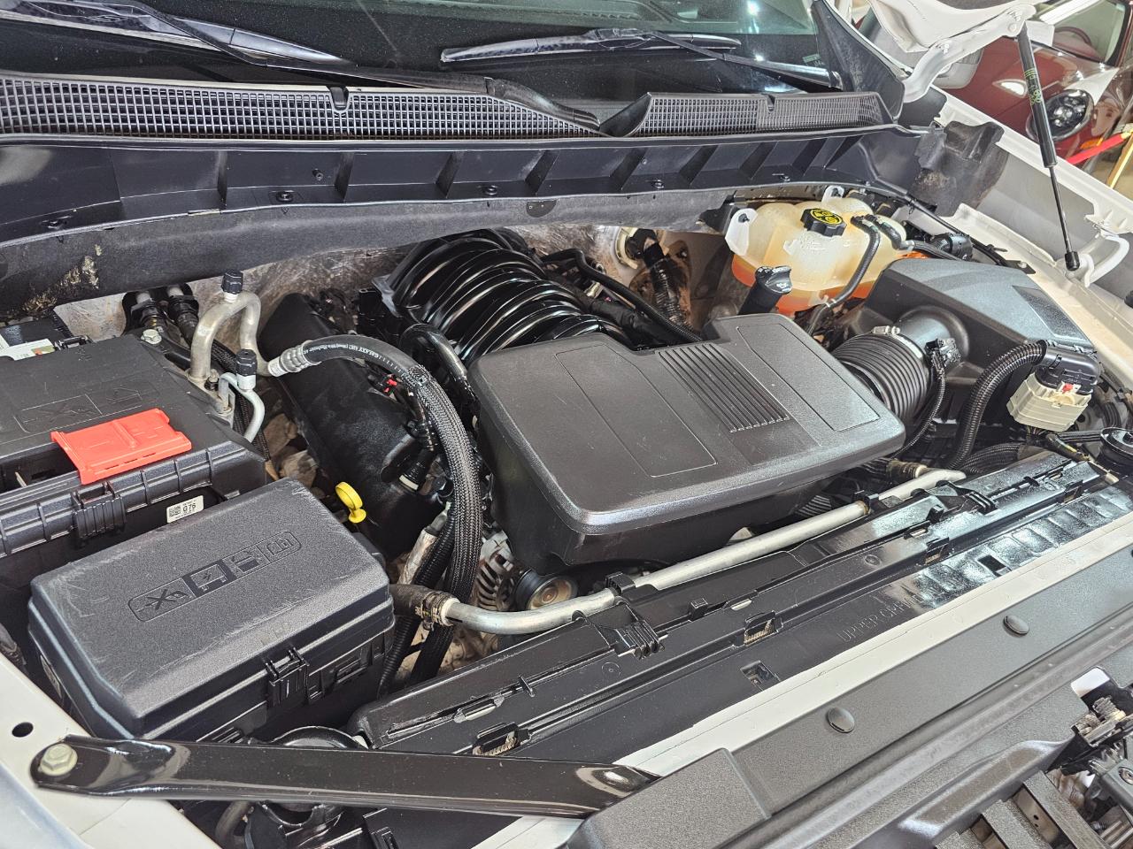 Chevrolet Silverado 1500 4WD Crew Cab 147" Work Truck 2023