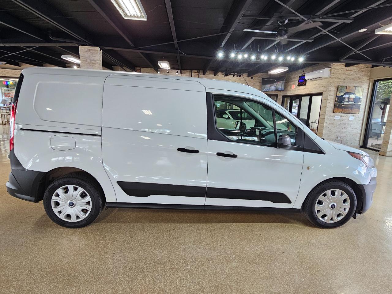 Ford Transit Connect Van XL LWB w/Rear Symmetrical Doors 2020