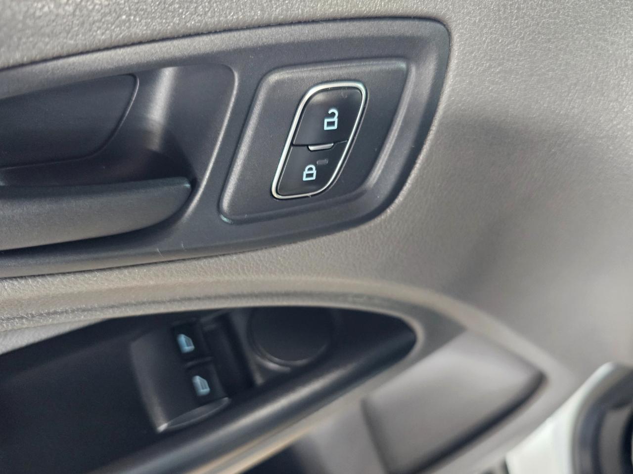 Ford Transit Connect Van XL LWB w/Rear Symmetrical Doors 2020