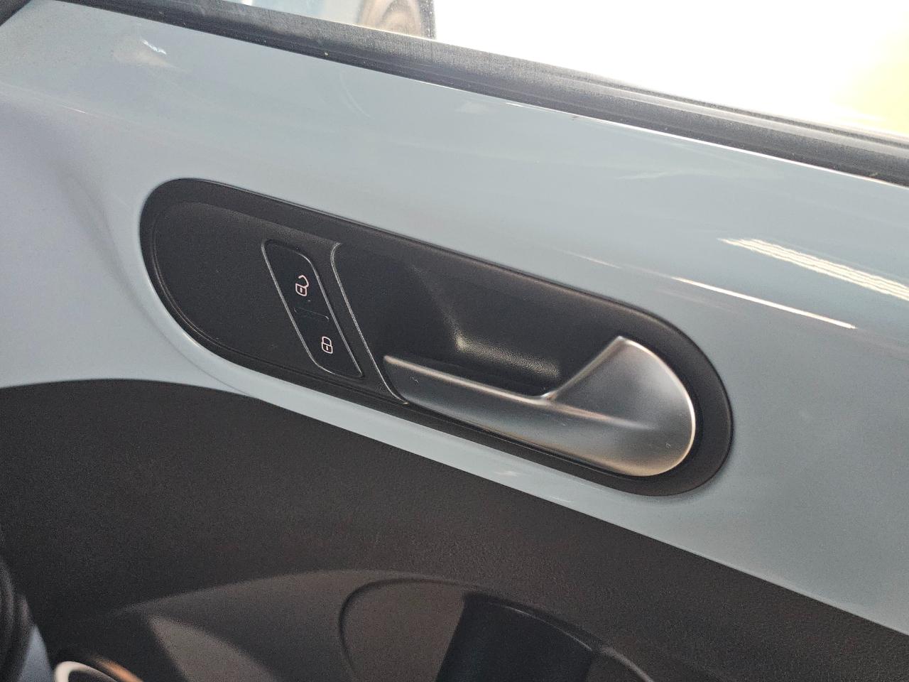 Volkswagen Beetle Coupe 2dr Auto 1.8T PZEV 2014