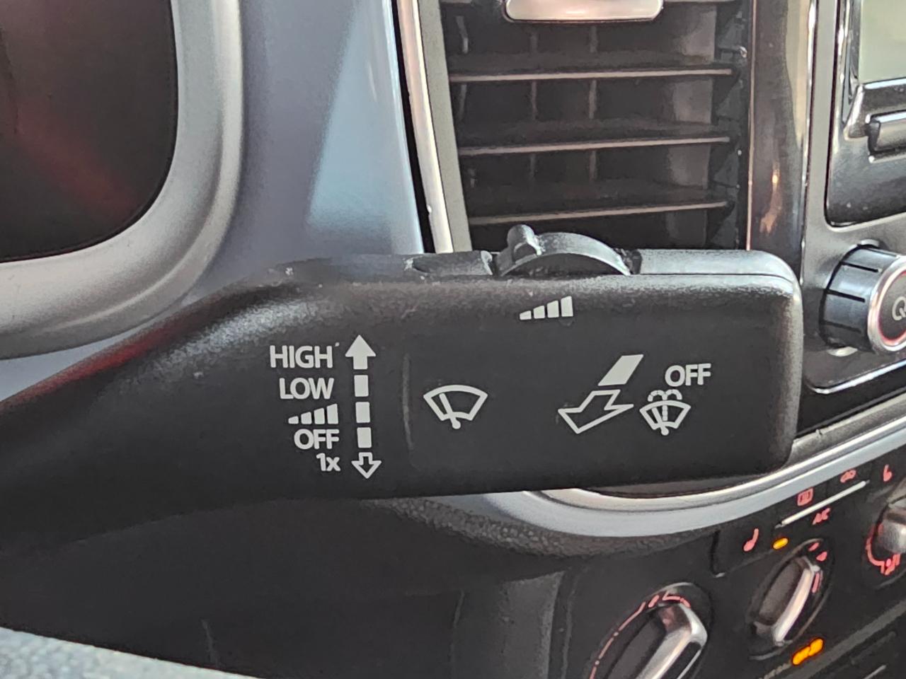 Volkswagen Beetle Coupe 2dr Auto 1.8T PZEV 2014