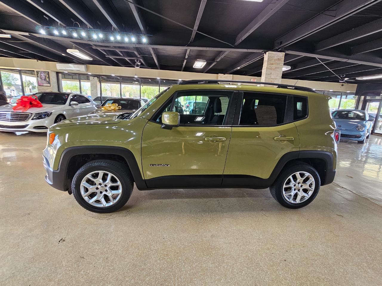 Jeep Renegade 4WD 4dr Latitude 2015
