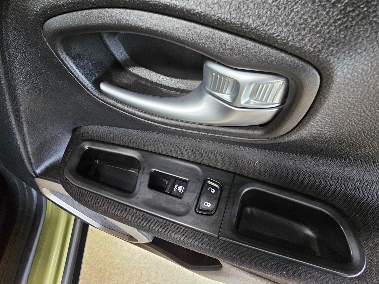 Jeep Renegade 4WD 4dr Latitude 2015