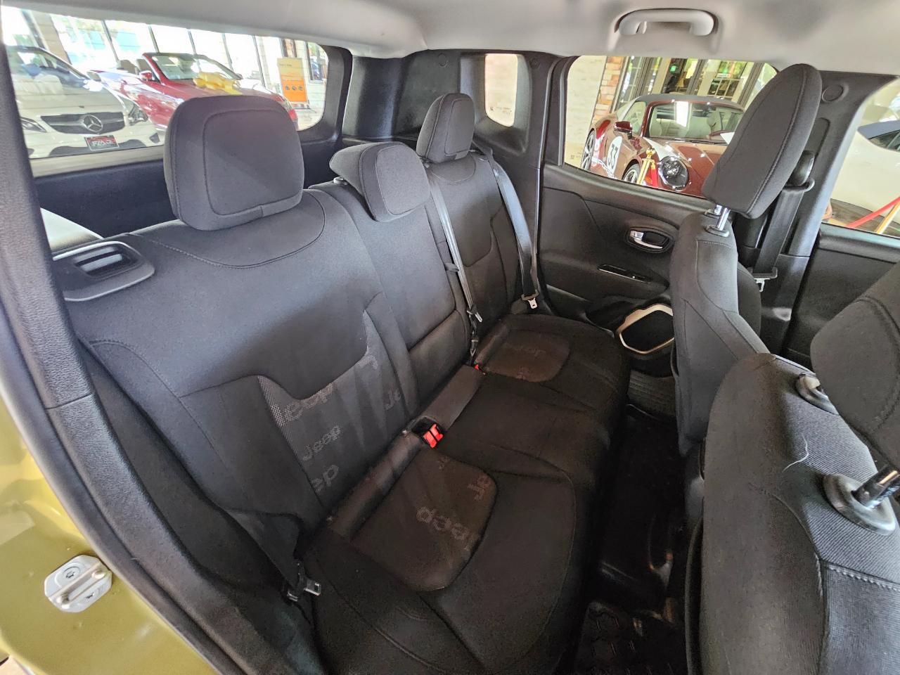 Jeep Renegade 4WD 4dr Latitude 2015