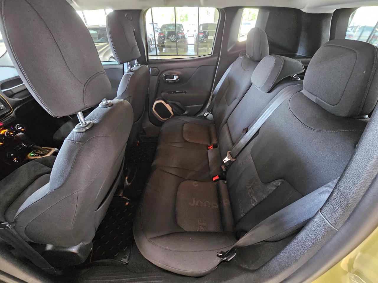 Jeep Renegade 4WD 4dr Latitude 2015