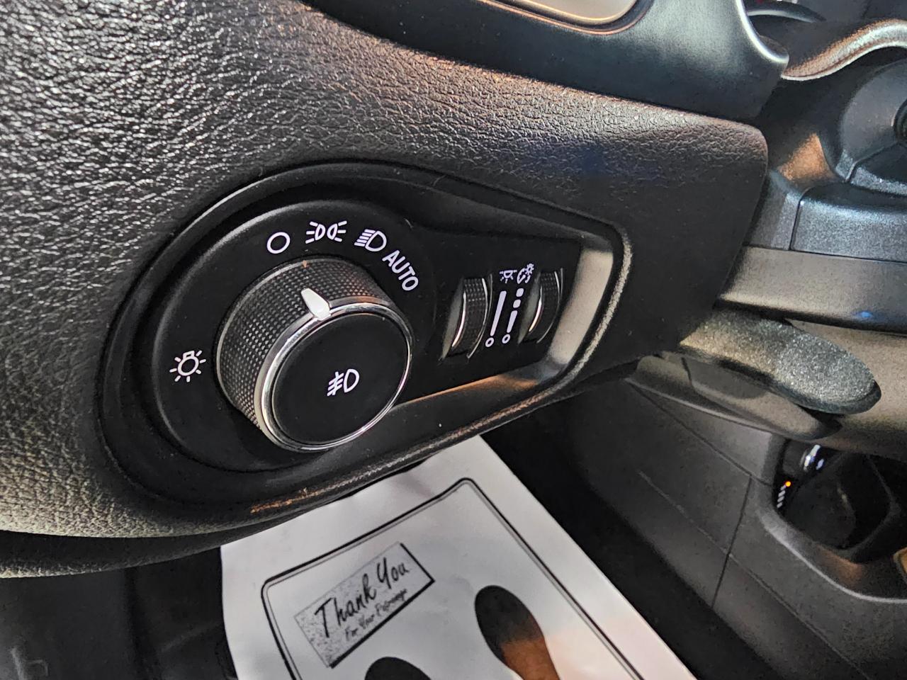 Jeep Renegade 4WD 4dr Latitude 2015