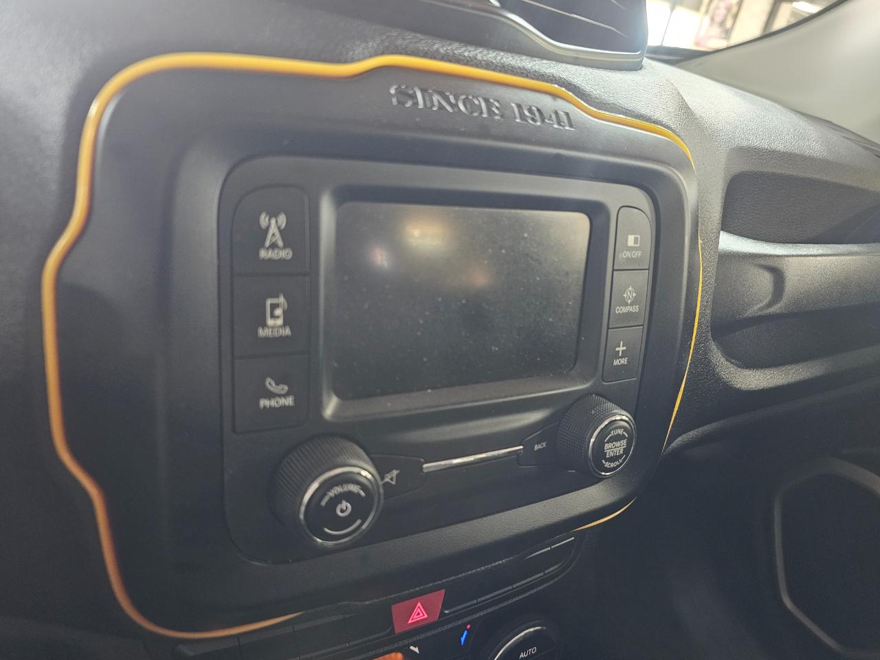 Jeep Renegade 4WD 4dr Latitude 2015