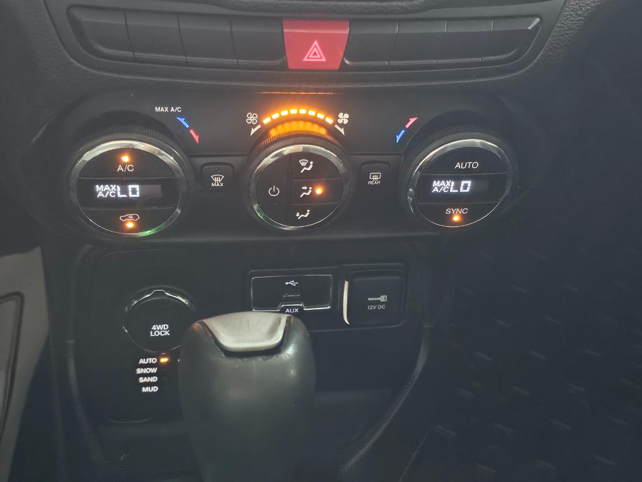 Jeep Renegade 4WD 4dr Latitude 2015