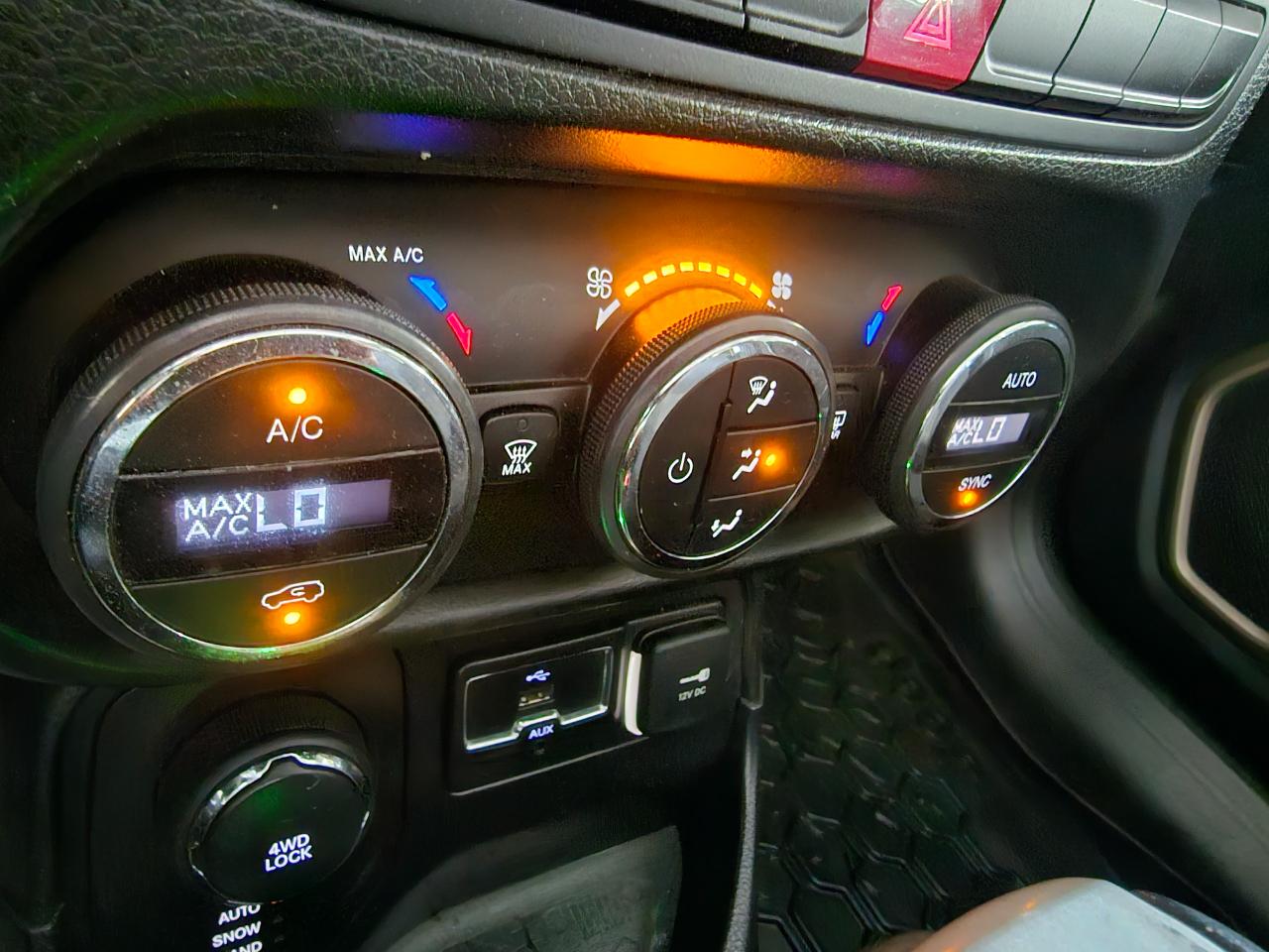 Jeep Renegade 4WD 4dr Latitude 2015