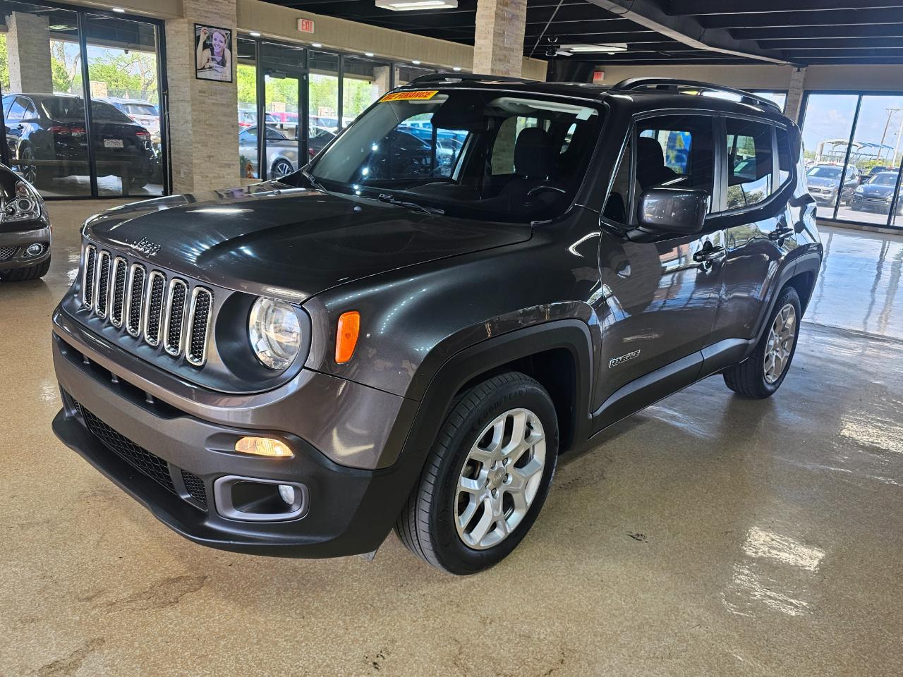 Jeep Renegade FWD 4dr Latitude 2016