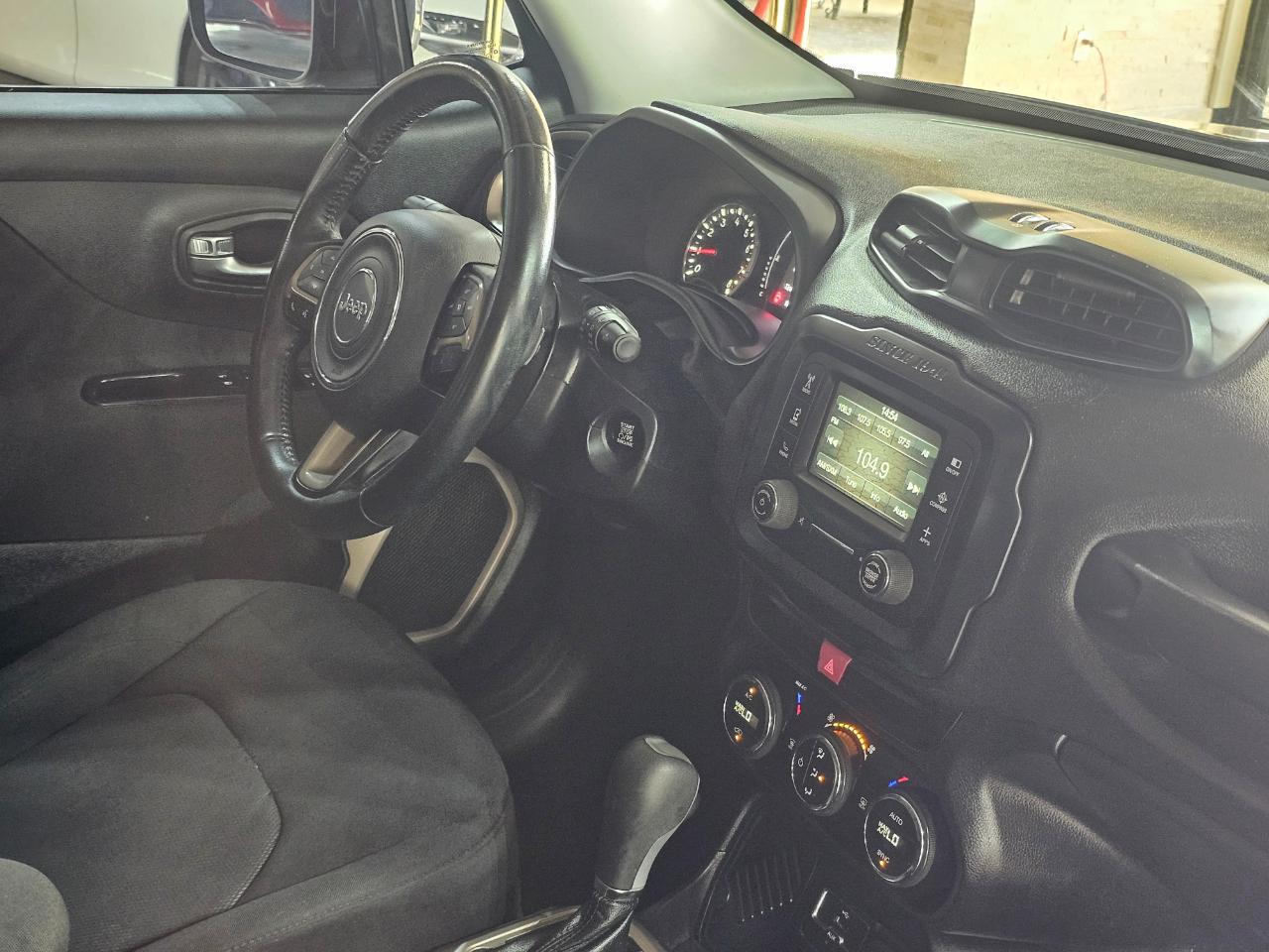 Jeep Renegade FWD 4dr Latitude 2016