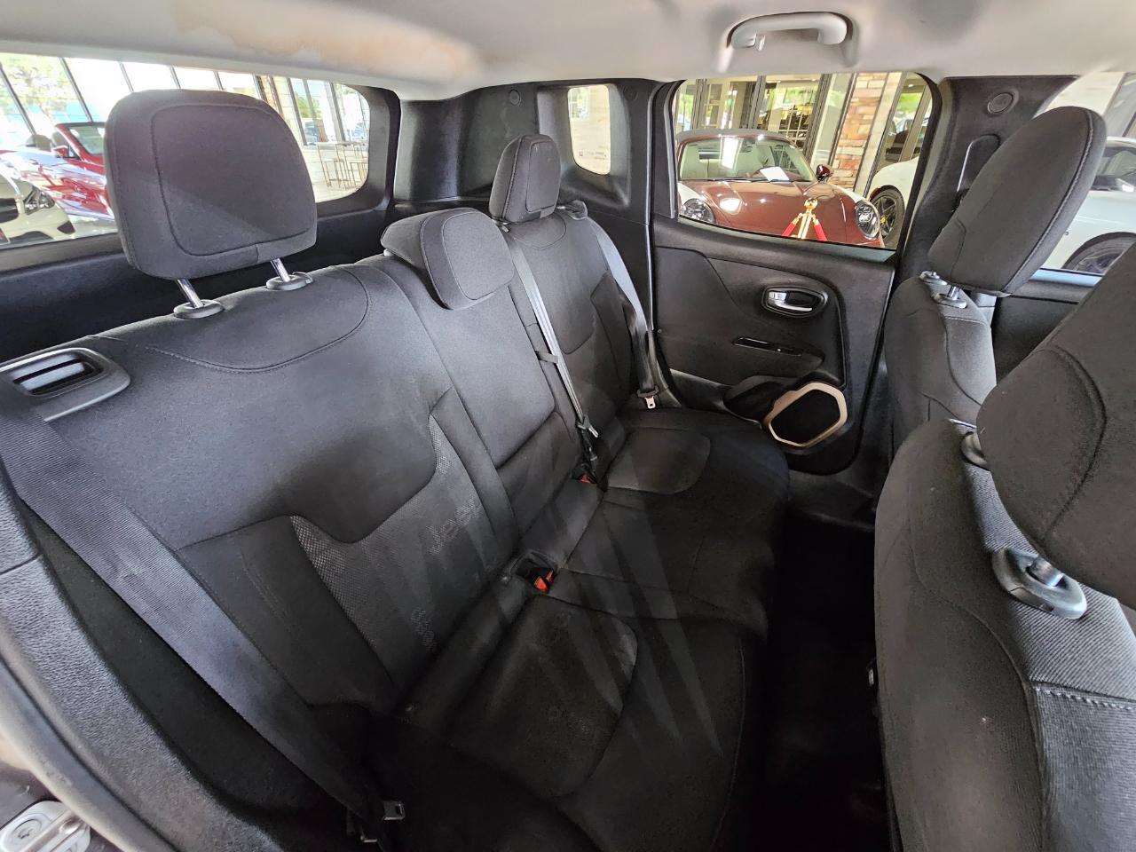 Jeep Renegade FWD 4dr Latitude 2016