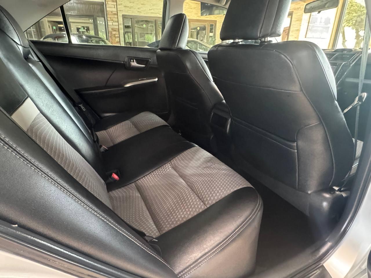 Toyota Camry 4dr Sdn I4 Auto SE Sport Limited Edition (Natl) 2012