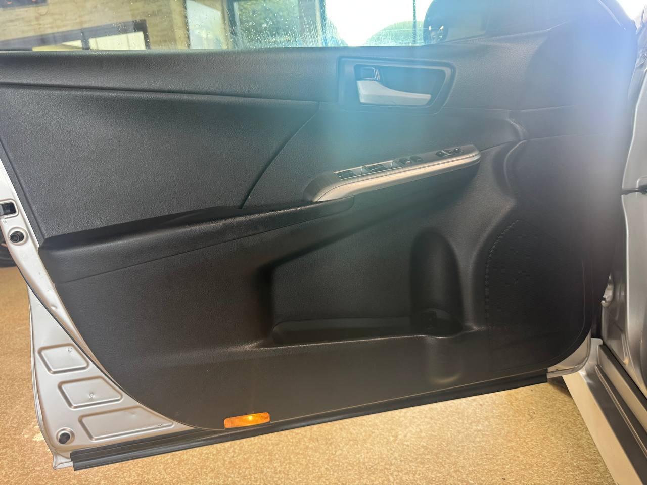 Toyota Camry 4dr Sdn I4 Auto SE Sport Limited Edition (Natl) 2012